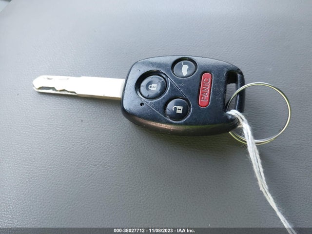 Honda PILOT LX 2015 5FNYF4H27FB045347 Image 11
