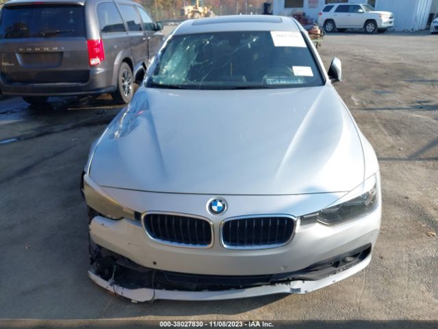 WBA8B9G34HNU56855 BMW 330I