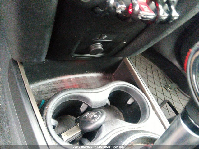 2019 MINI COUNTRYMAN WMZYT5C55K3G91383 Photo 10