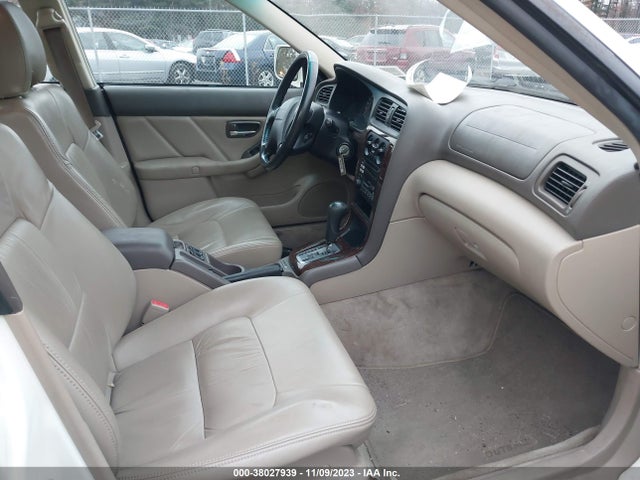 2001 SUBARU LEGACY OUTBACK LTD VIN: 4S3BH686617616226