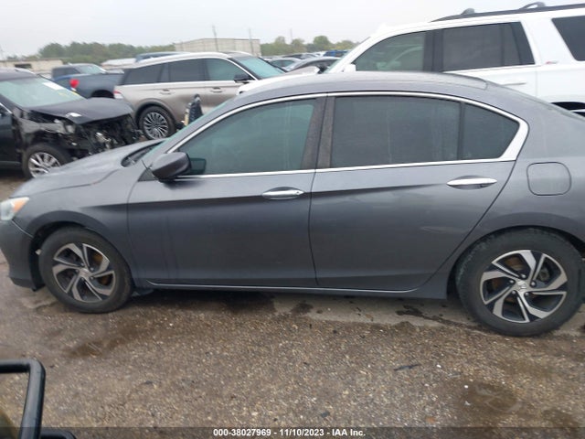 Honda ACCORD LX 2017 1HGCR2F35HA139404 Image 15