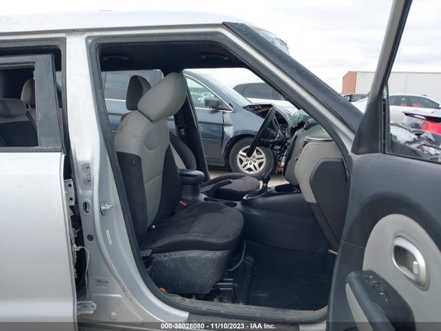 KIA Soul 2015 KNDJN2A28F7767113 Image 5
