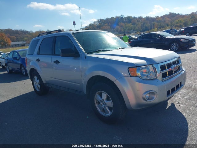 2010 FORD ESCAPE XLT VIN: 1FMCU0D72AKD30944