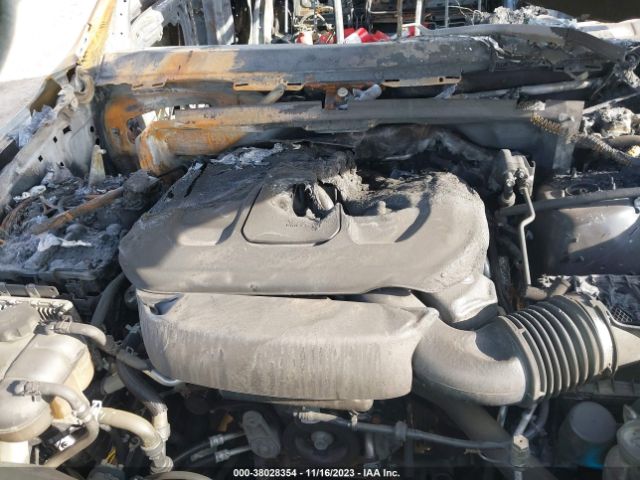 1C4RJFAG2MC811953 Jeep Grand Cherokee Laredo E 4x4
