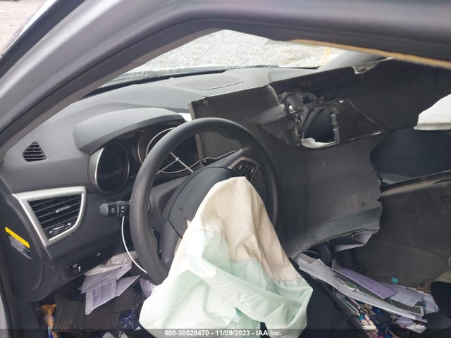 2013 HYUNDAI VELOSTER BASE W/BLACK VIN: KMHTC6ADXDU121332