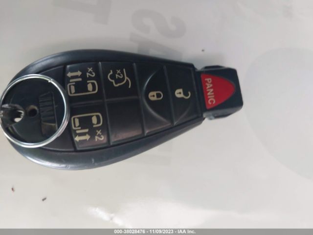 2C4RDGCG1ER391105 Dodge Grand Caravan Sxt