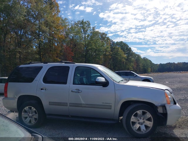 2014 GMC YUKON SLT VIN: 1GKS1CE00ER158460