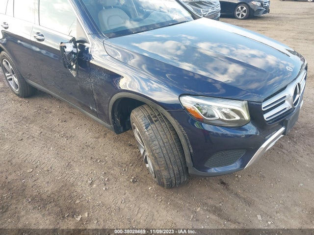 2019 MERCEDES-BENZ GLC 300 VIN: WDC0G4KB2KF660181