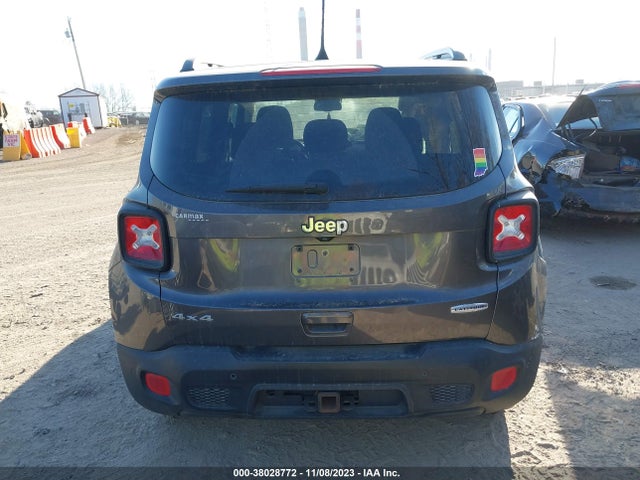 ZACCJBBB8JPG79399 Jeep Renegade Latitude 4x4