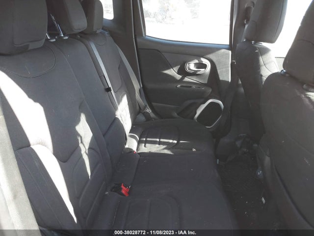 ZACCJBBB8JPG79399 Jeep Renegade Latitude 4x4