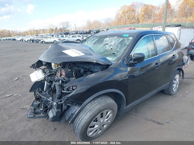 Nissan ROGUE S 2016 KNMAT2MV6GP637327 Image 2