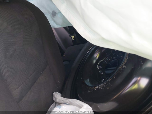 Nissan ROGUE S 2016 KNMAT2MV6GP637327 Image 8