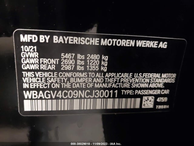 BMW 8 Series 840i 2022 WBAGV4C09NCJ30011 Image 9