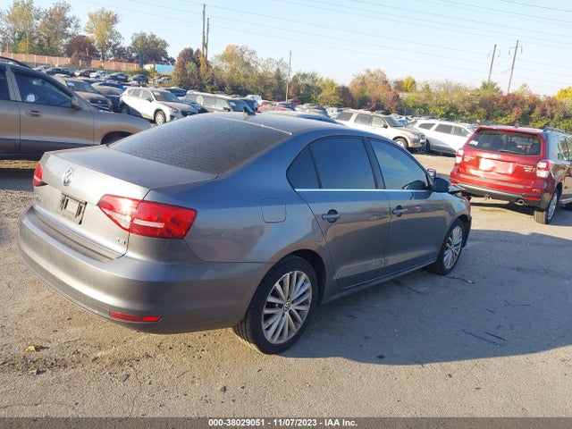 3VWD17AJXFM251870 Volkswagen Jetta Sedan 1.8t Se