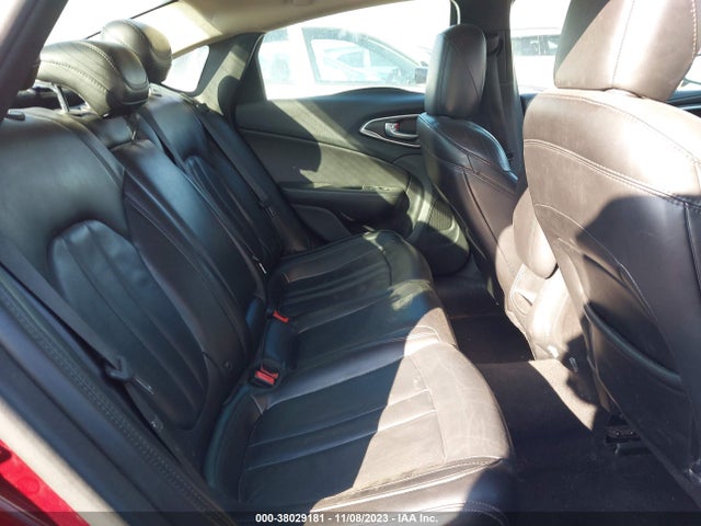Chrysler 200 Limited Platinum 2016 1C3CCCAB6GN188823 Image 8