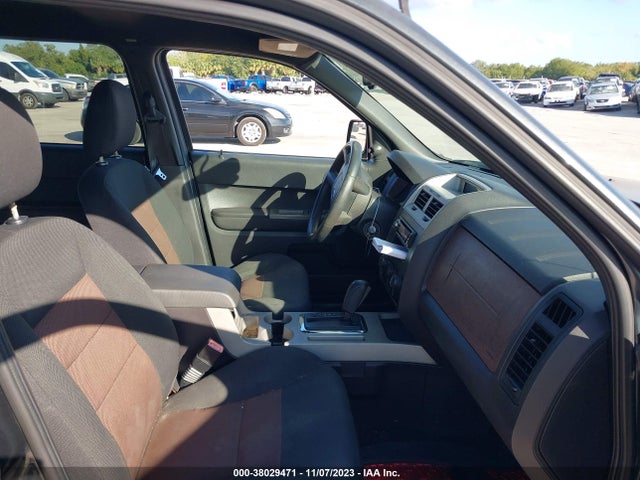 2008 FORD ESCAPE XLT VIN: 1FMCU03Z78KB05450