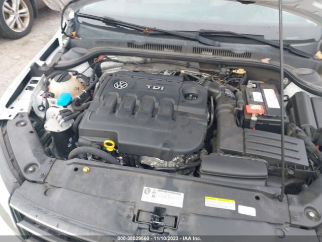 3VWLA7AJ1FM296109 Volkswagen Jetta 2.0l Tdi Se