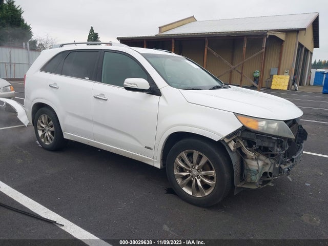 2011 KIA SORENTO SX V6 VIN: 5XYKWDA26BG092744