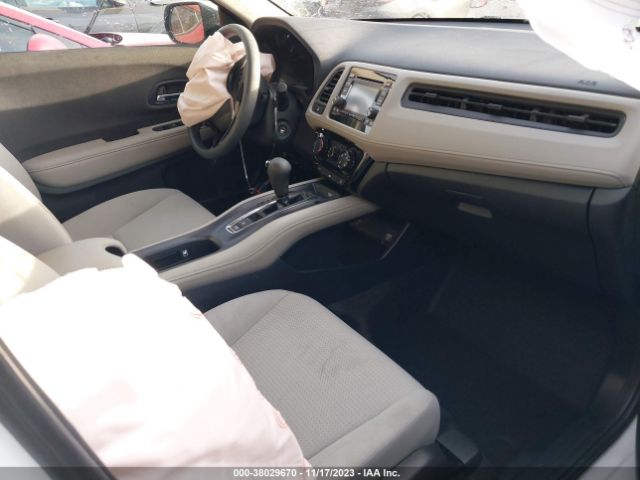 2022 HONDA HR-V 3CZRU6H38NM756932 Photo 4