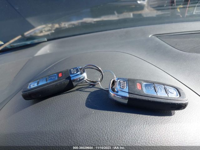 WA1CFBFP2EA089691 Audi Q5 2.0t Premium