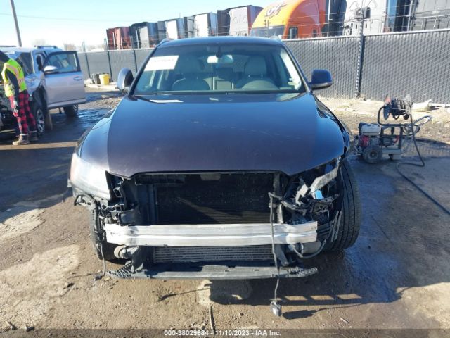 WA1CFBFP2EA089691 Audi Q5 2.0t Premium