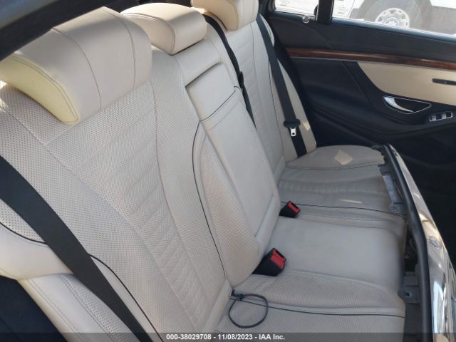 2015 MERCEDES-BENZ S 550 WDDUG8FB4FA149265 Photo 7