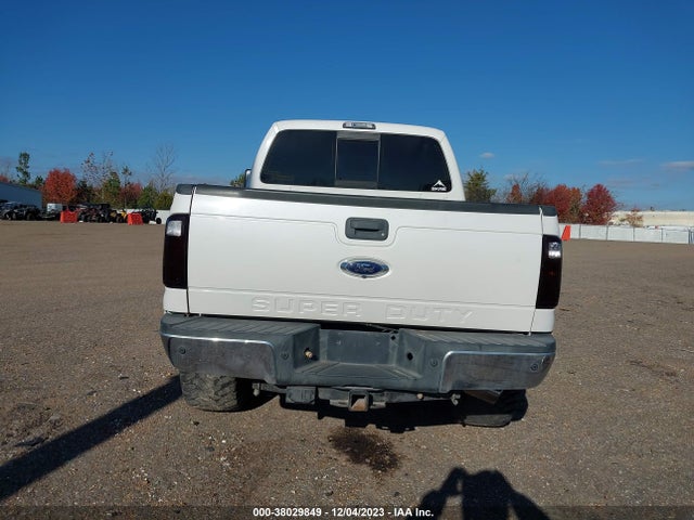 Ford F-250 Lariat 2014 1FT7W2BT1EEB05155 Image 16
