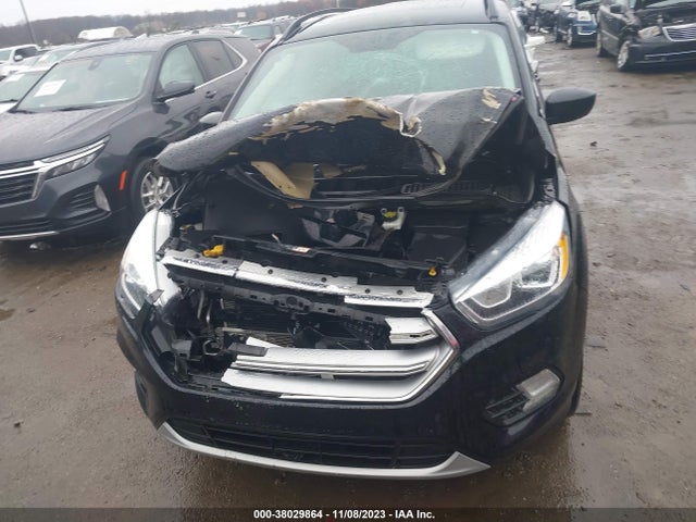 2017 FORD ESCAPE SE VIN: 1FMCU9GD8HUA80100