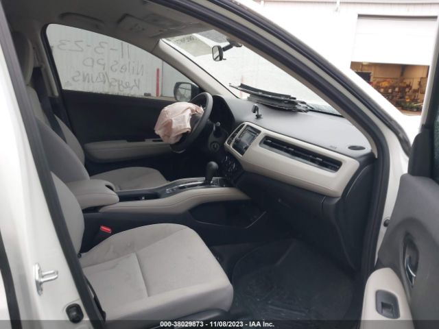 3CZRU6H34NM759388 Honda Hr-v Awd Lx