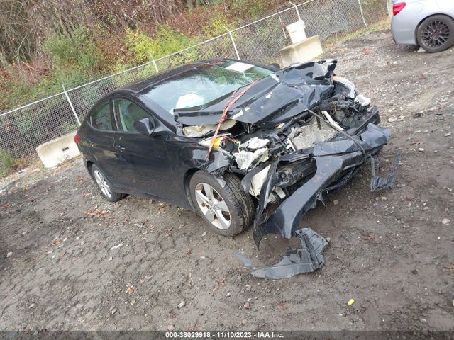 2013 HYUNDAI ELANTRA GLS VIN: 5NPDH4AE6DH214348