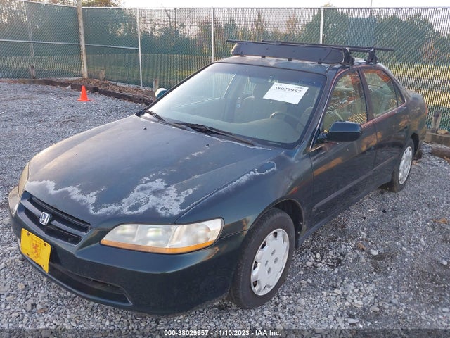 2000 HONDA ACCORD 2.3 LX VIN: 1HGCG5644YA126322