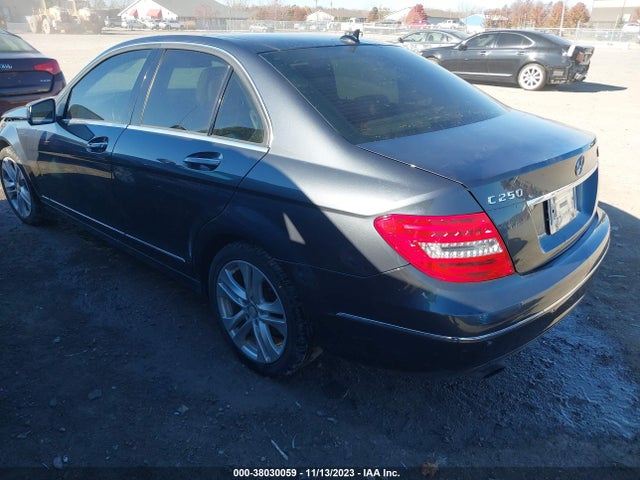 WDDGF4HBXEA916878 Mercedes-Benz C 250 Luxury/sport