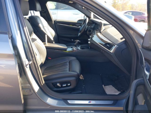 WBAJB1C5XKB375278 BMW 530e Xdrive Iperformance
