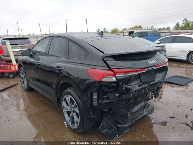 2023 AUDI Q4 SPORTBACK E-TRON WA132BFZXPP076460 Photo 2