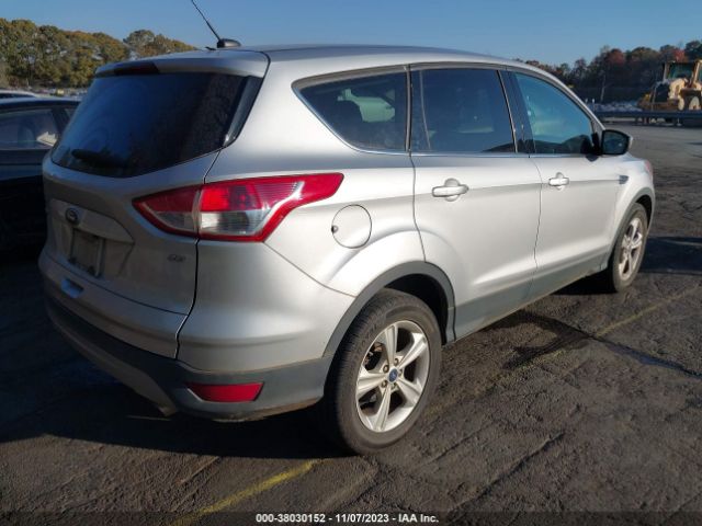 1FMCU0G70FUA36787 Ford ESCAPE SE