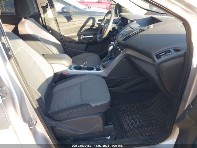 1FMCU0G70FUA36787 Ford ESCAPE SE