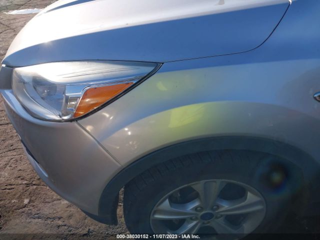 1FMCU0G70FUA36787 Ford ESCAPE SE