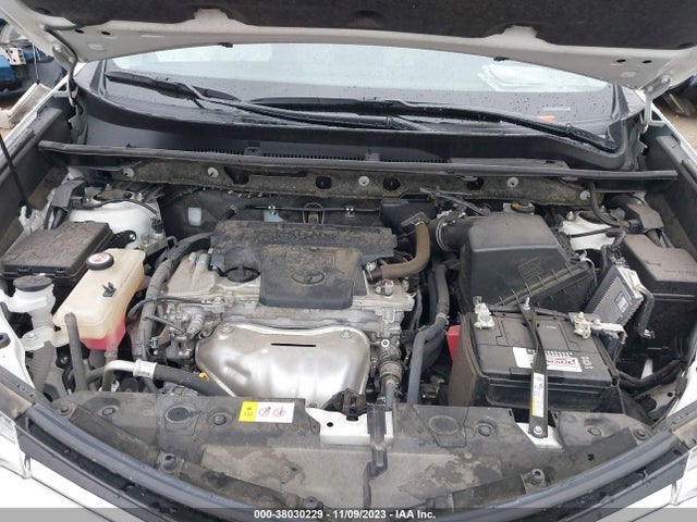 2018 TOYOTA RAV4 XLE VIN: JTMWFREV2JJ729193