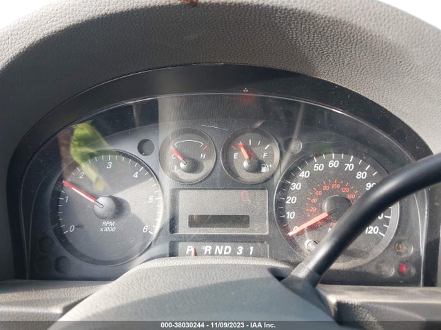 2006 FORD FREESTAR SE VIN: 2FMZA51676BA62132