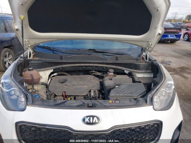 KNDPM3ACXH7065678 KIA Sportage Lx