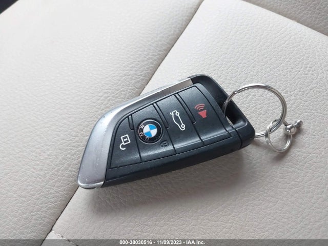 2019 BMW X1 XDRIVE28I VIN: WBXHT3C58K5N07420
