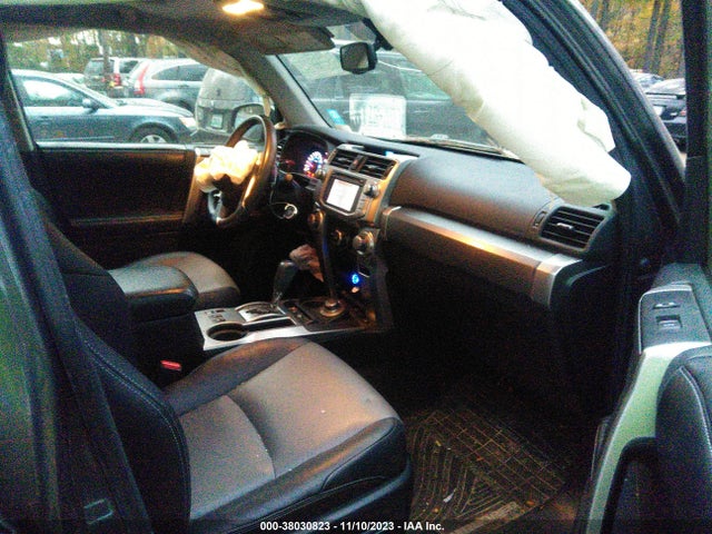 Toyota 4runner Sr5 Premium 2015 JTEBU5JR3F5239668 Image 5
