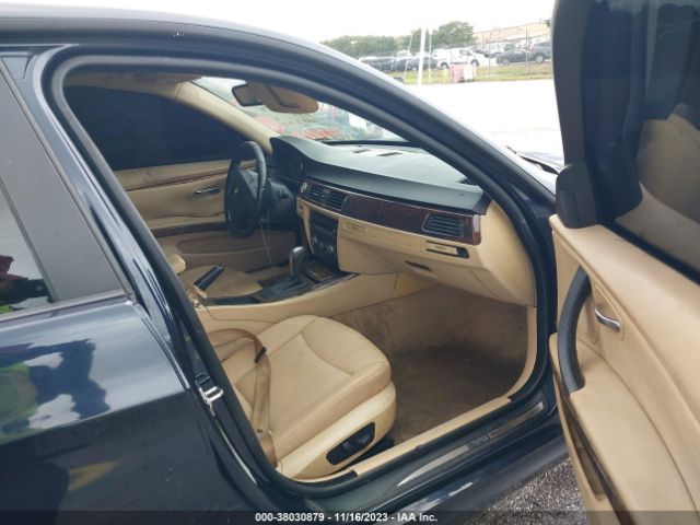 2009 BMW 3 SERIES WBAPH77539NL83091 Photo 4