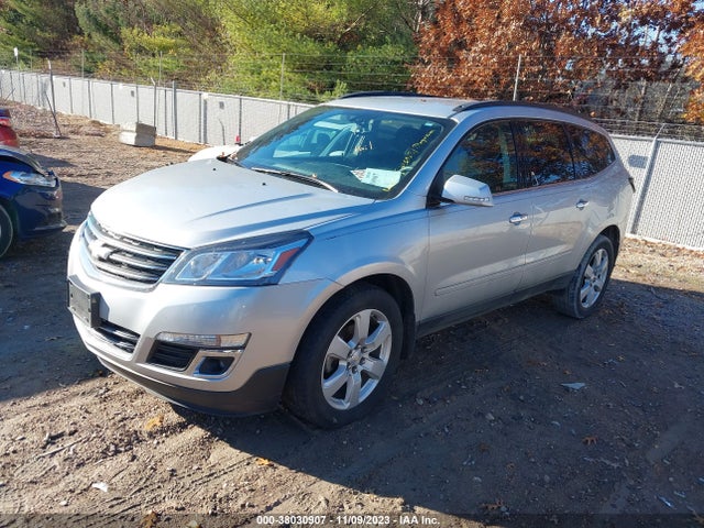 Chevrolet Traverse Lt 2017 1GNKVGKD6HJ322478 Image 2