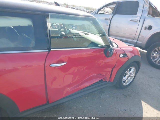 2012 MINI COOPER WMWSU3C52CT263936 Photo 5