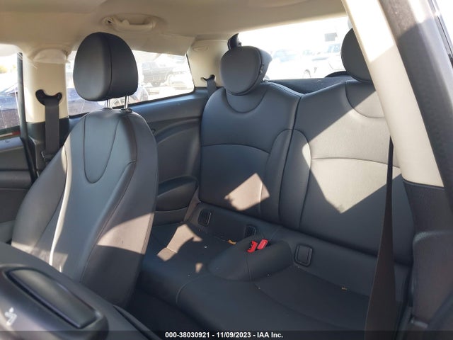 2012 MINI COOPER WMWSU3C52CT263936 Photo 7