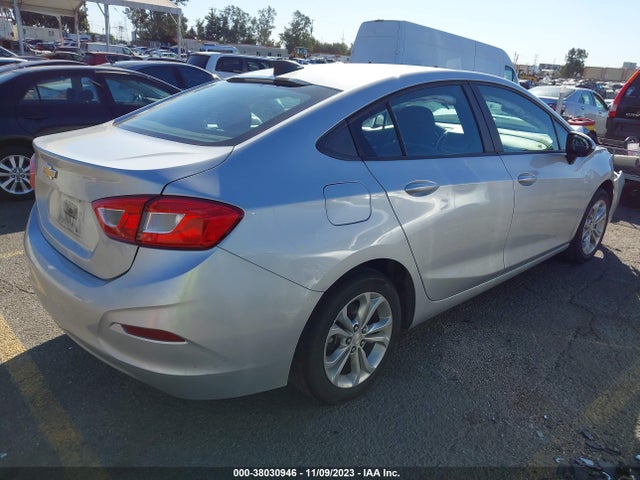 Chevrolet CRUZE LS 2019 1G1BC5SM1K7152126 Image 4