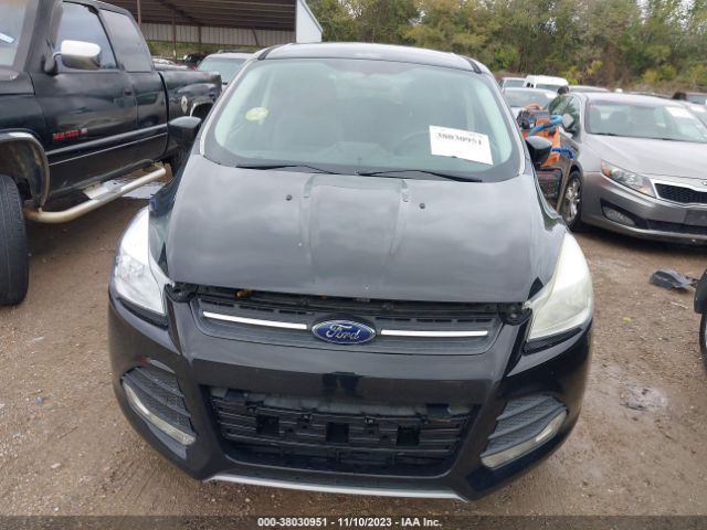 1FMCU0GX3EUC84594 Ford ESCAPE SE