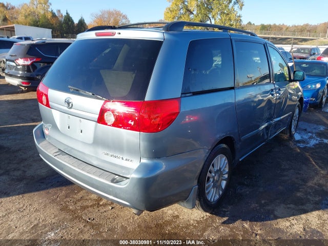 2010 TOYOTA SIENNA XLE VIN: 5TDYK4CC6AS337555