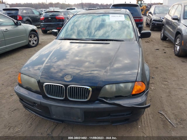1999 BMW 323I VIN: WBAAM3332XFP52870